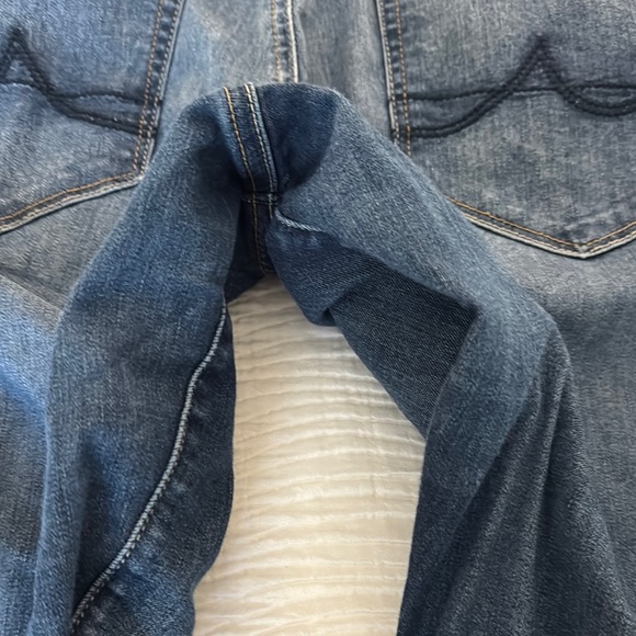 Ariat Bootcut Denim 👖 - Picture 5 of 7